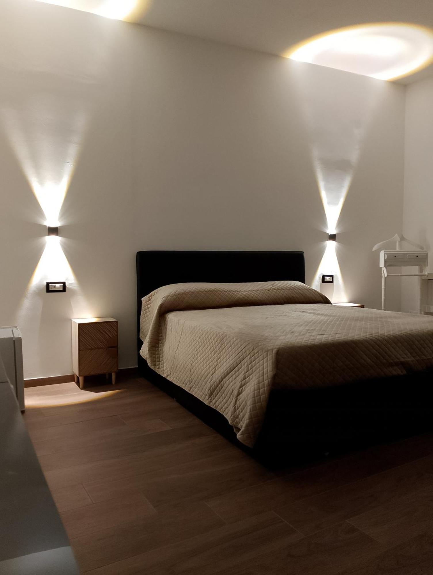 La Corte Guest House Bari Habitación foto
