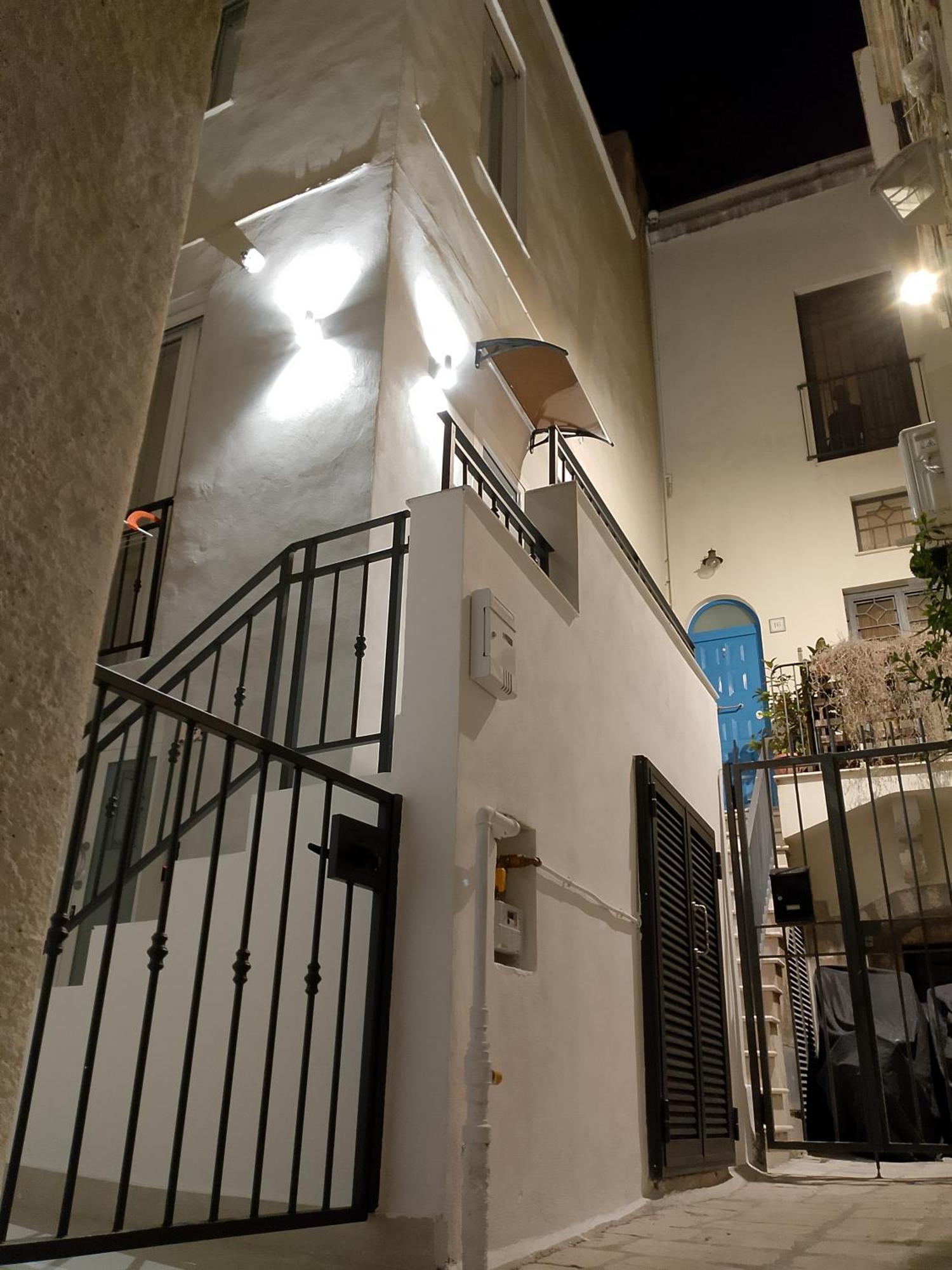 La Corte Guest House Bari Exterior foto