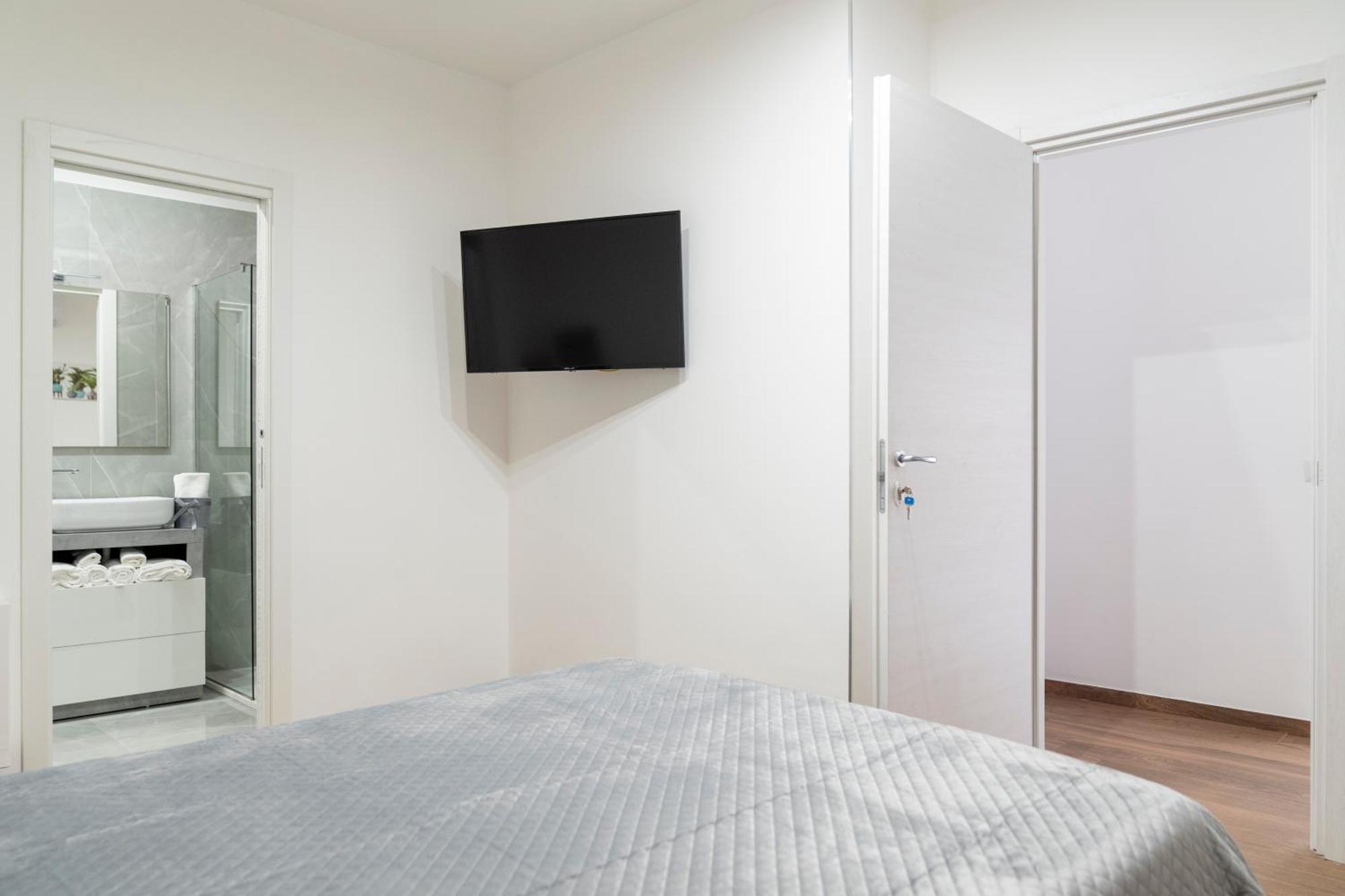 La Corte Guest House Bari Exterior foto