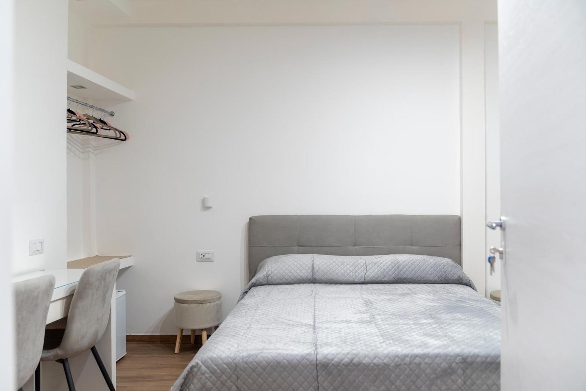La Corte Guest House Bari Exterior foto
