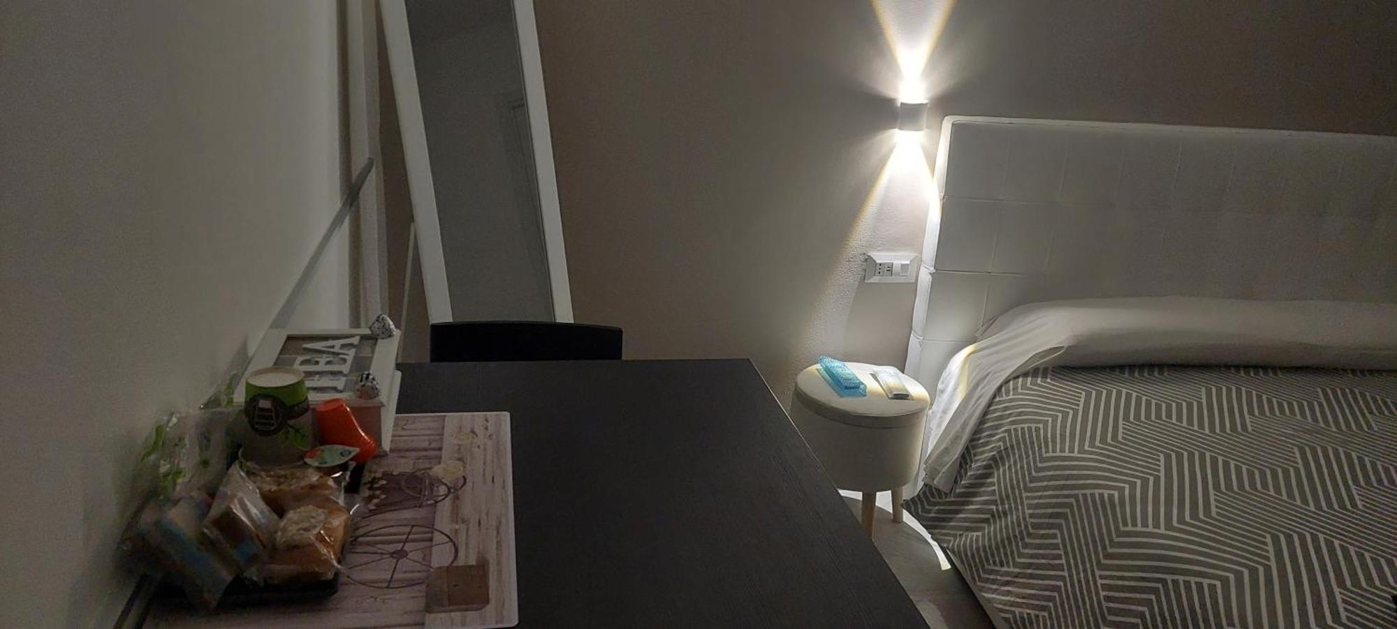 La Corte Guest House Bari Exterior foto