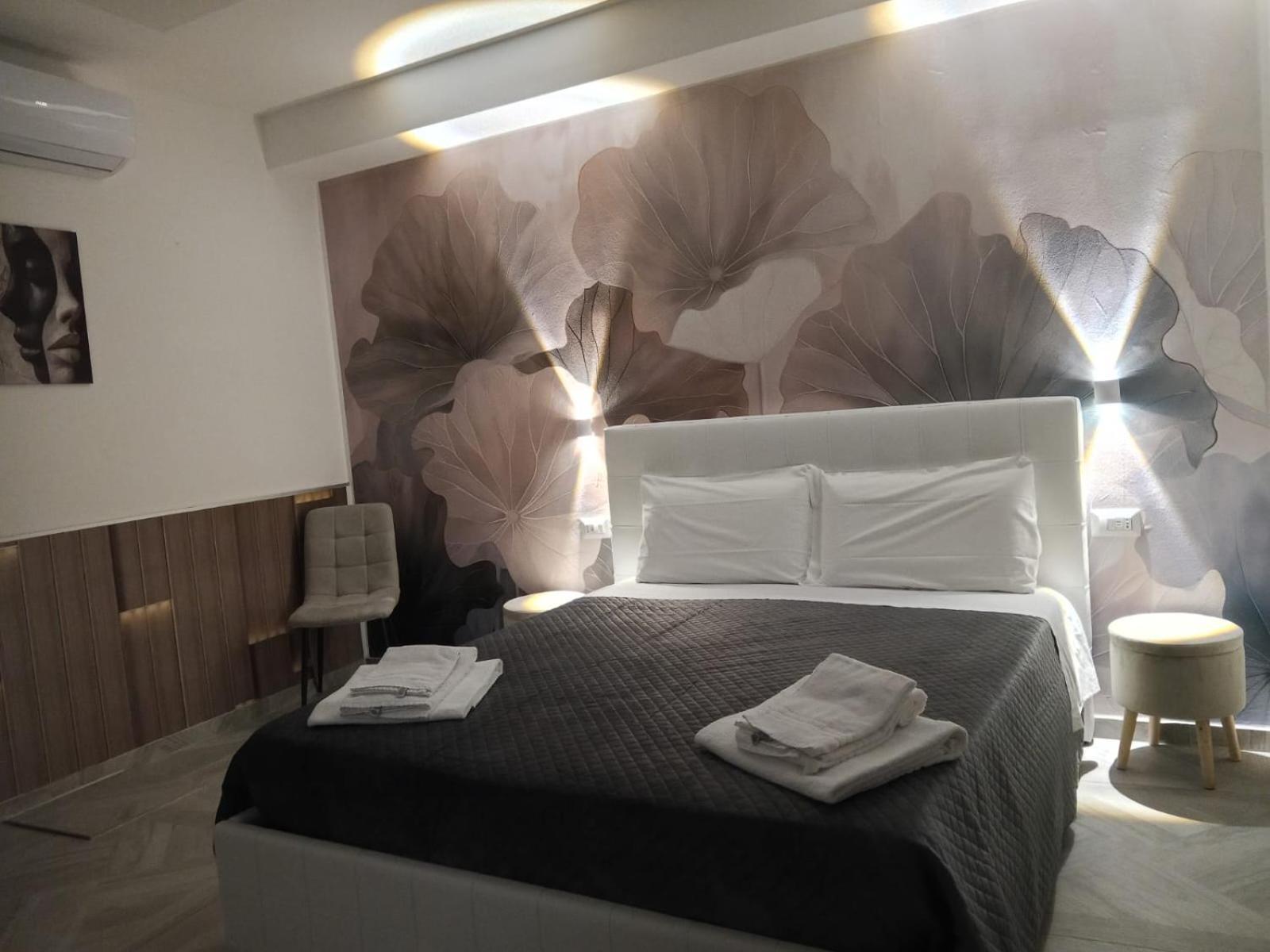 La Corte Guest House Bari Exterior foto